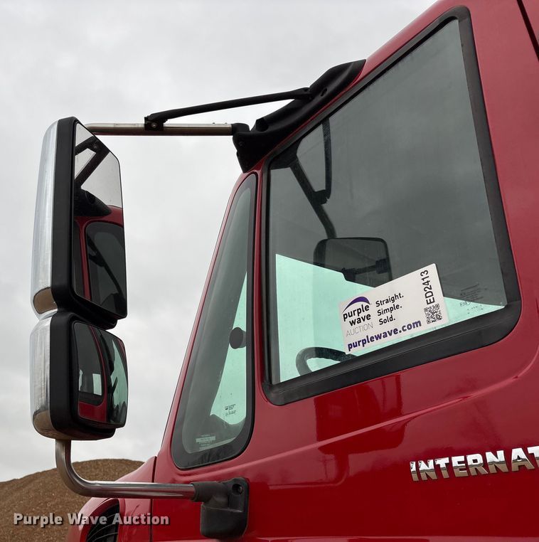 image for item ED2413 2006 International 7500 dump truck
