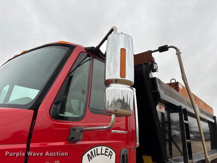 image for item ED2413 2006 International 7500 dump truck