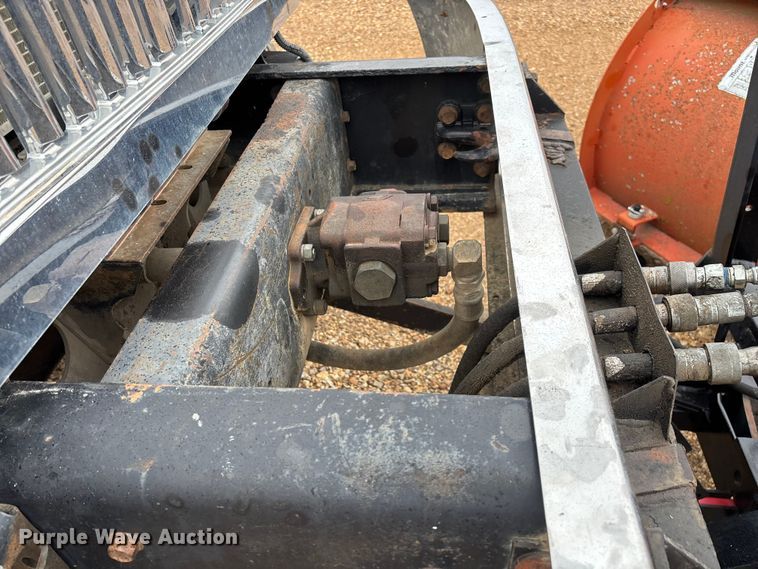 image for item ED2413 2006 International 7500 dump truck