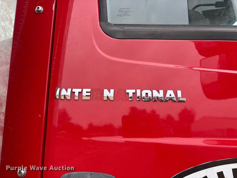 image for item ED2413 2006 International 7500 dump truck