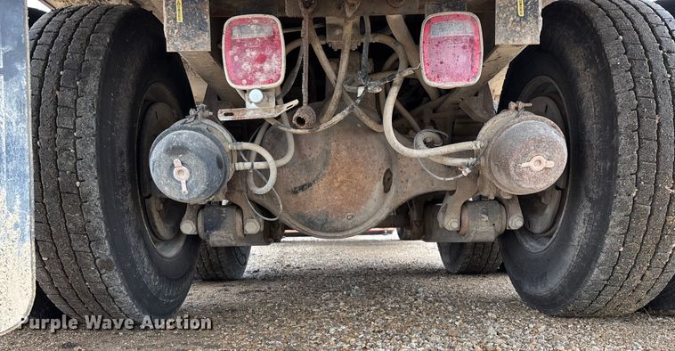 image for item ED2413 2006 International 7500 dump truck