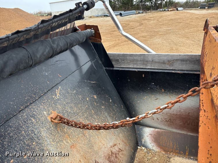 image for item ED2413 2006 International 7500 dump truck