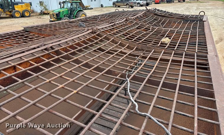 image for item ED2413 2006 International 7500 dump truck