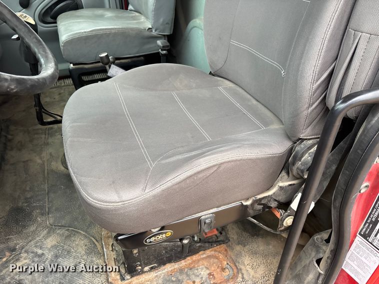 image for item ED2413 2006 International 7500 dump truck