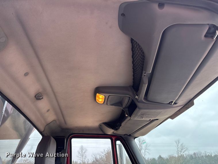 image for item ED2413 2006 International 7500 dump truck