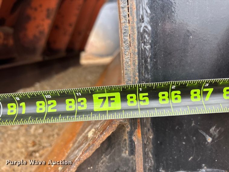 image for item ED2413 2006 International 7500 dump truck