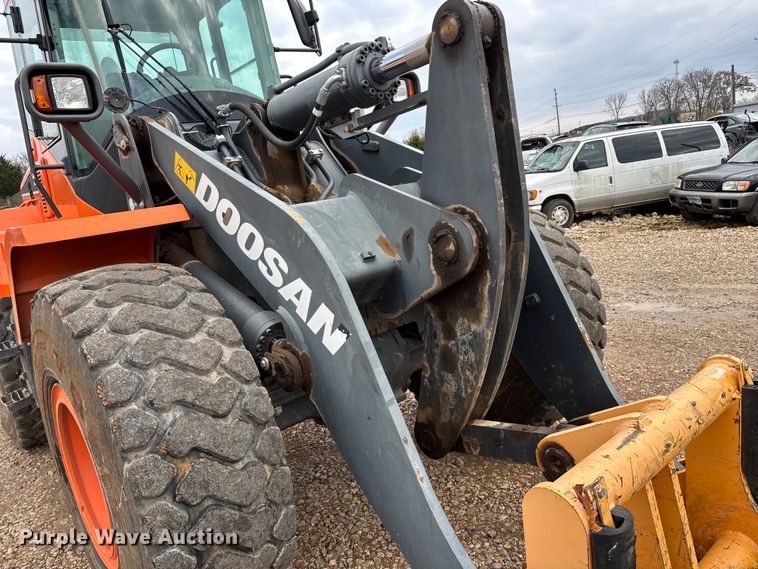 image for item ED2414 2018 Doosan DL280-5 wheel loader