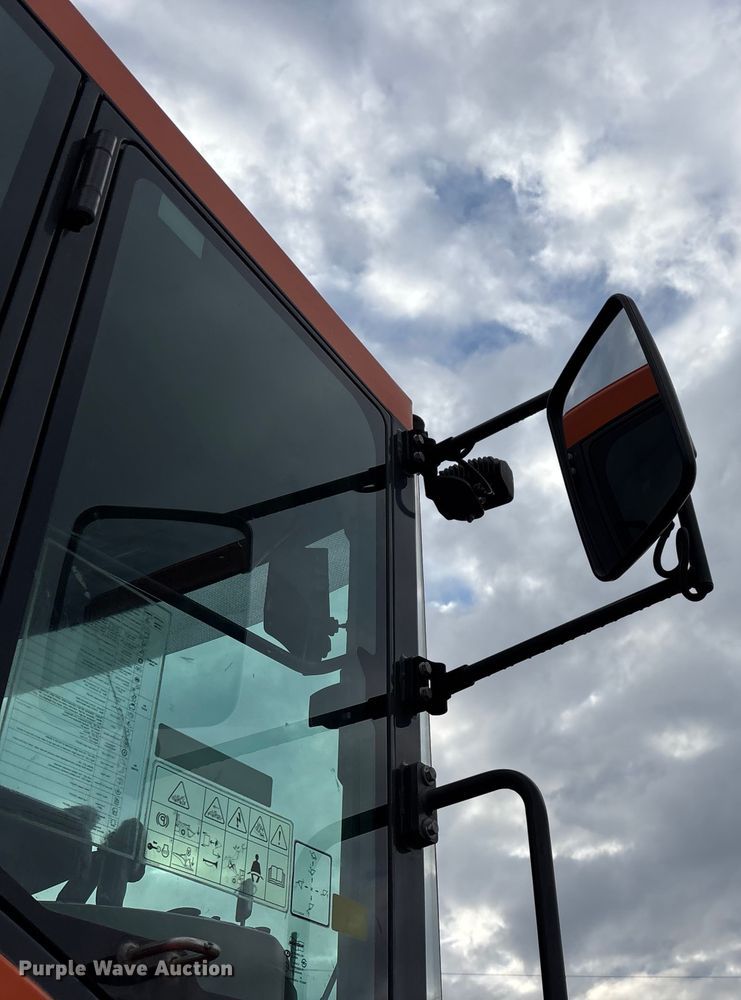 image for item ED2414 2018 Doosan DL280-5 wheel loader