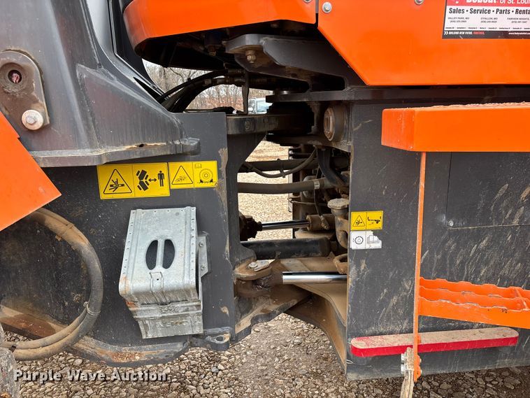 image for item ED2414 2018 Doosan DL280-5 wheel loader