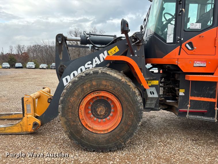 image for item ED2414 2018 Doosan DL280-5 wheel loader