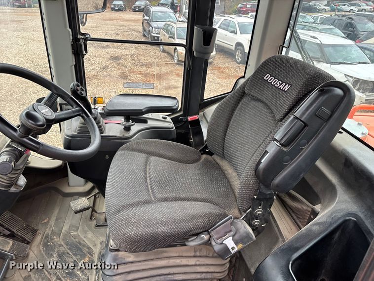image for item ED2414 2018 Doosan DL280-5 wheel loader