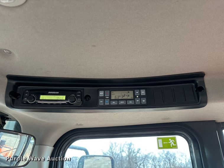 image for item ED2414 2018 Doosan DL280-5 wheel loader