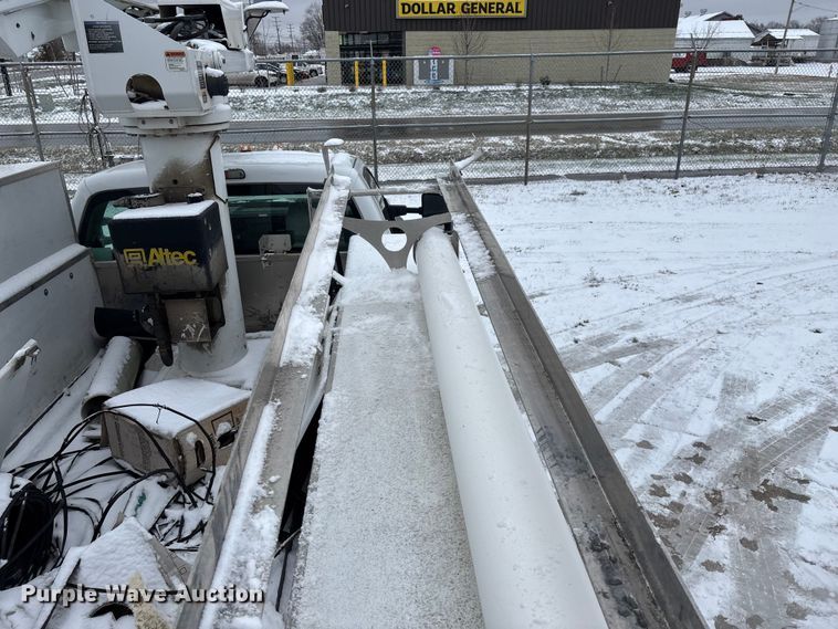 image for item ED2418 2011 Ford F450 Super Duty bucket truck