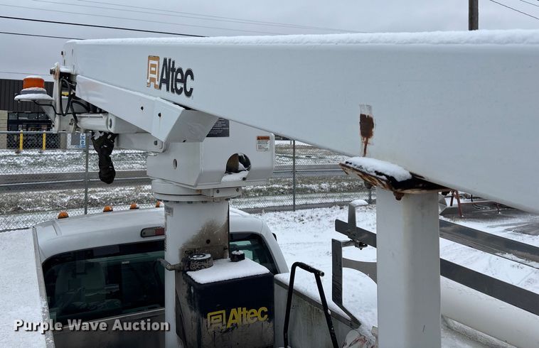 image for item ED2418 2011 Ford F450 Super Duty bucket truck