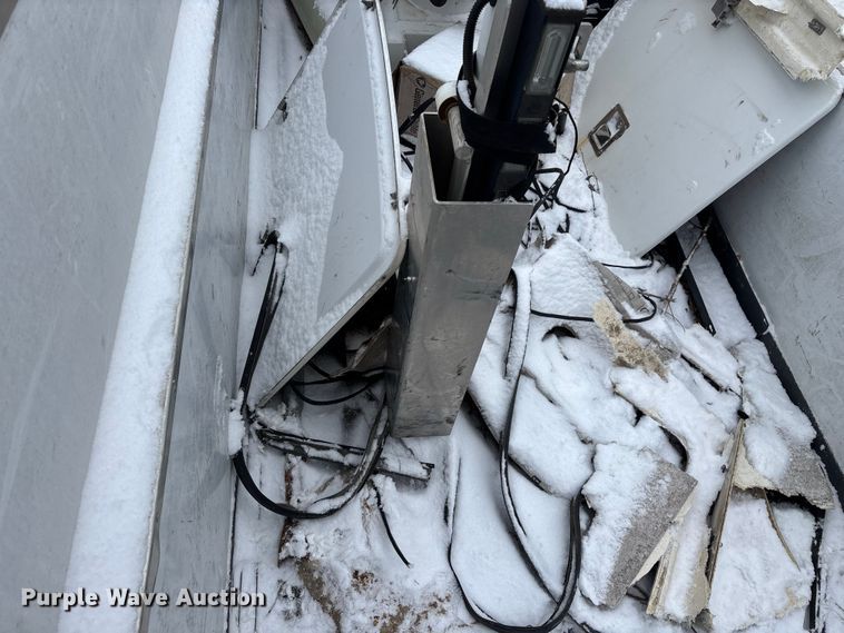 image for item ED2418 2011 Ford F450 Super Duty bucket truck