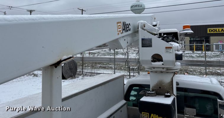 image for item ED2418 2011 Ford F450 Super Duty bucket truck