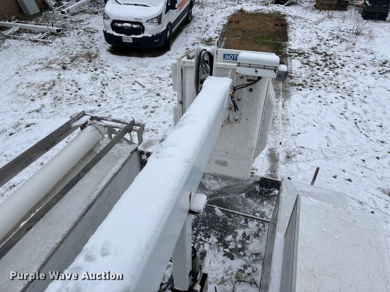 image for item ED2418 2011 Ford F450 Super Duty bucket truck