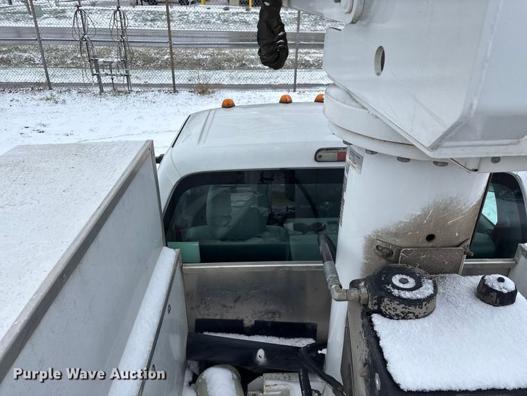 image for item ED2418 2011 Ford F450 Super Duty bucket truck