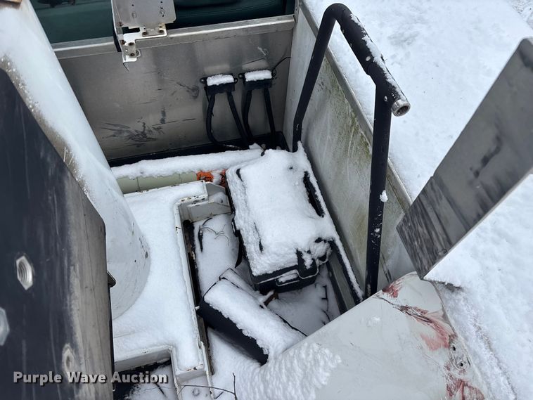 image for item ED2418 2011 Ford F450 Super Duty bucket truck