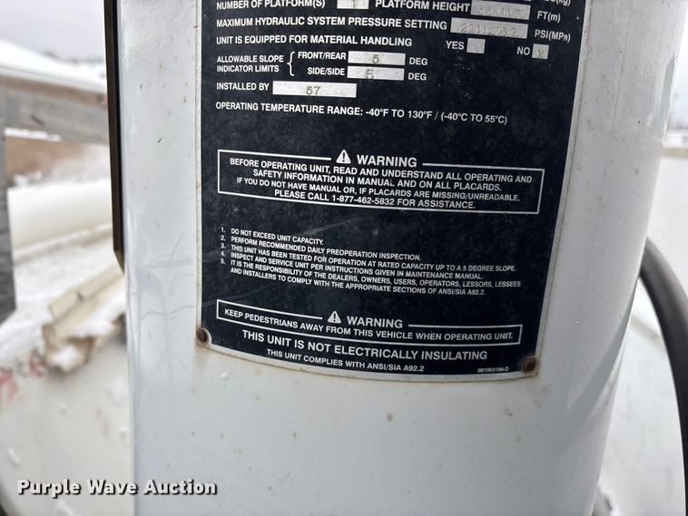 image for item ED2418 2011 Ford F450 Super Duty bucket truck