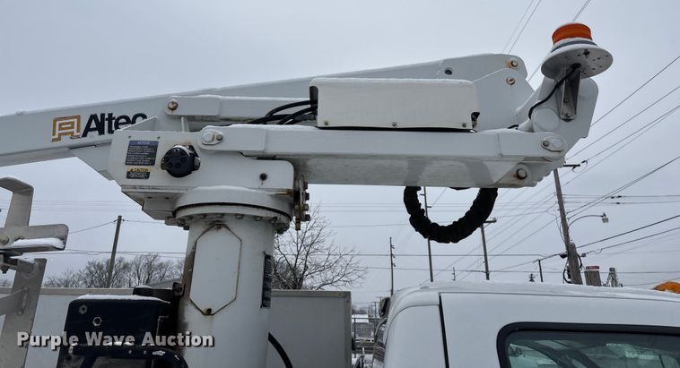 image for item ED2418 2011 Ford F450 Super Duty bucket truck