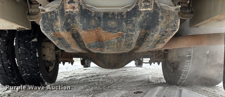 image for item ED2418 2011 Ford F450 Super Duty bucket truck