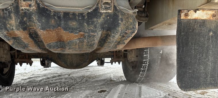 image for item ED2418 2011 Ford F450 Super Duty bucket truck