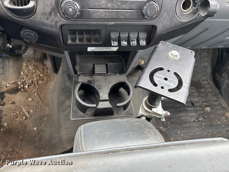 image for item ED2418 2011 Ford F450 Super Duty bucket truck