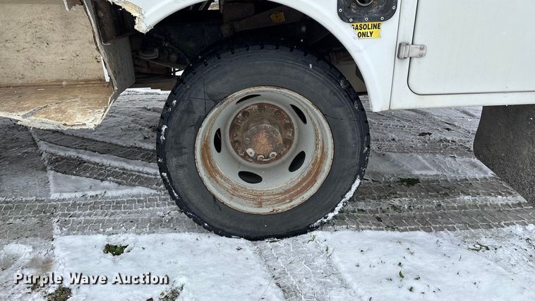 image for item ED2418 2011 Ford F450 Super Duty bucket truck