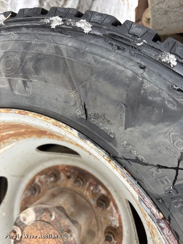 image for item ED2418 2011 Ford F450 Super Duty bucket truck