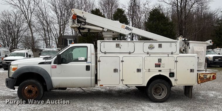 image for item ED2420 2011 Ford F450 Super Duty bucket truck