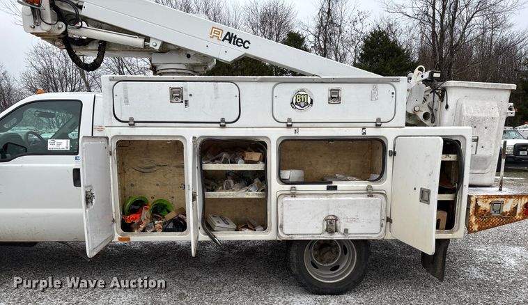 image for item ED2420 2011 Ford F450 Super Duty bucket truck