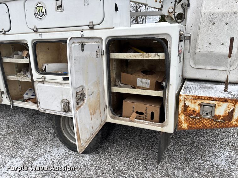 image for item ED2420 2011 Ford F450 Super Duty bucket truck
