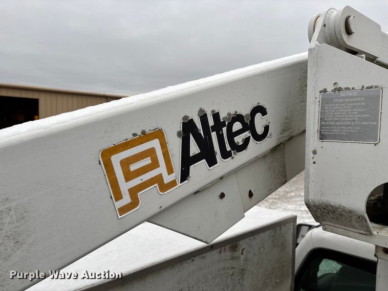 image for item ED2420 2011 Ford F450 Super Duty bucket truck