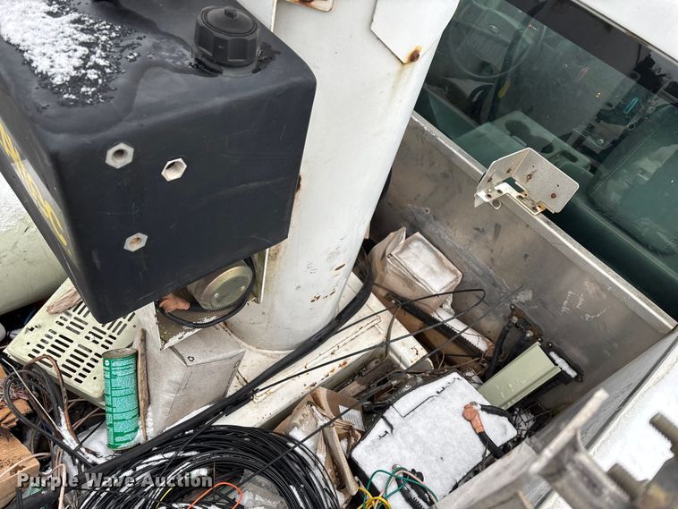 image for item ED2420 2011 Ford F450 Super Duty bucket truck