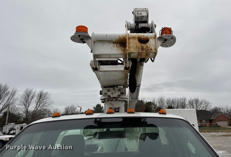 image for item ED2420 2011 Ford F450 Super Duty bucket truck