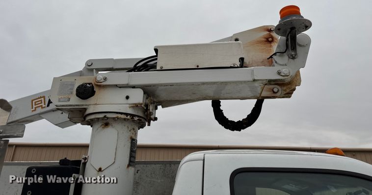 image for item ED2420 2011 Ford F450 Super Duty bucket truck