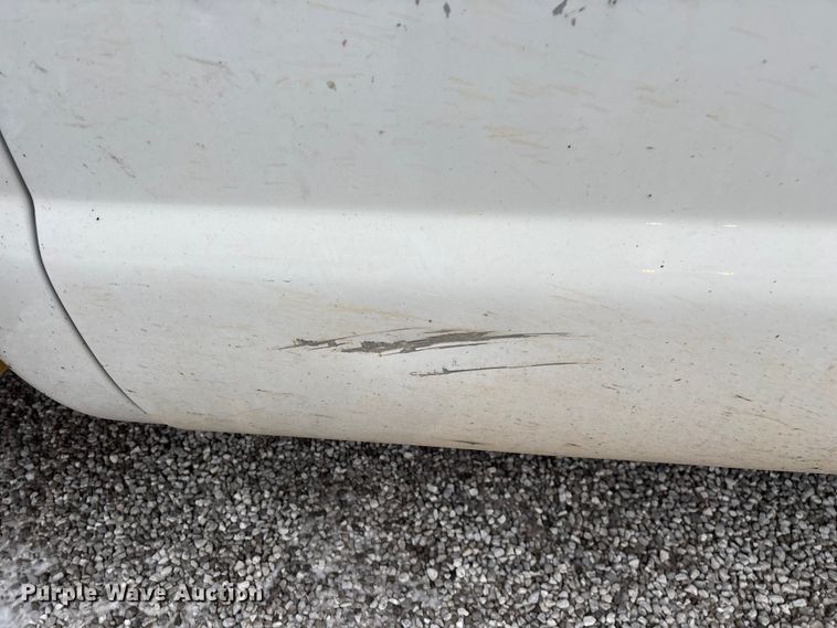 image for item ED2420 2011 Ford F450 Super Duty bucket truck