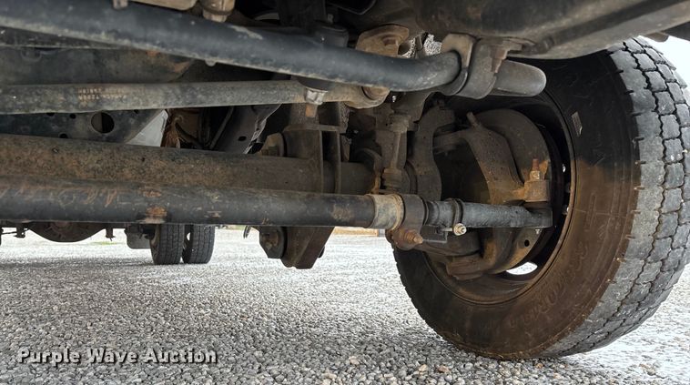 image for item ED2420 2011 Ford F450 Super Duty bucket truck