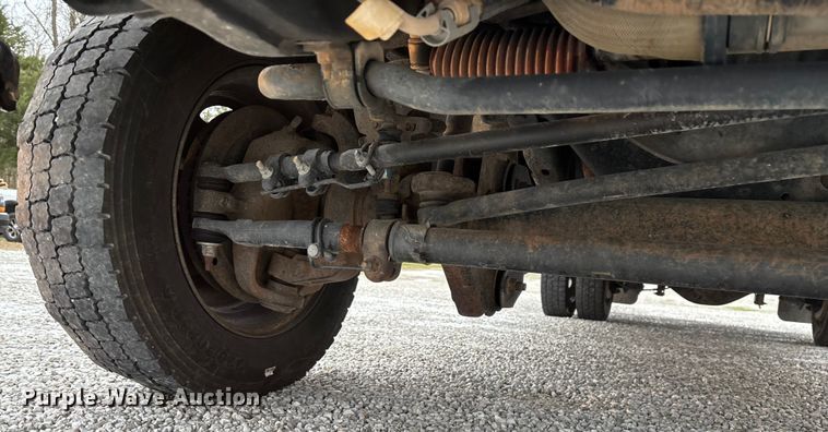 image for item ED2420 2011 Ford F450 Super Duty bucket truck