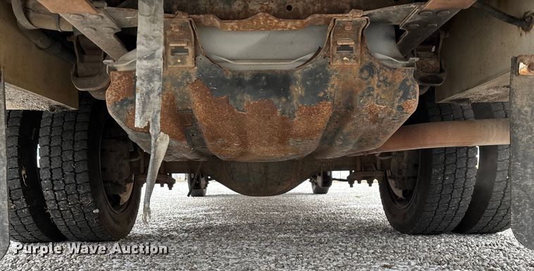 image for item ED2420 2011 Ford F450 Super Duty bucket truck