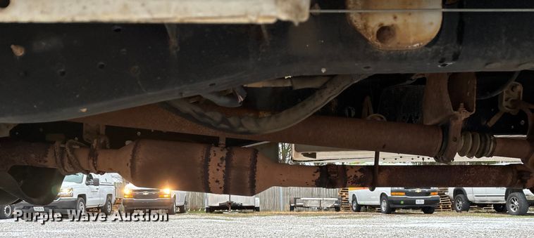 image for item ED2420 2011 Ford F450 Super Duty bucket truck