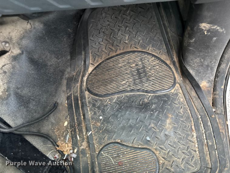 image for item ED2420 2011 Ford F450 Super Duty bucket truck