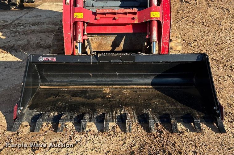 image for item ED2424 Takeuchi TL12V2 tracked skid steer loader