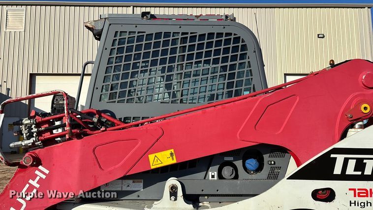 image for item ED2424 Takeuchi TL12V2 tracked skid steer loader