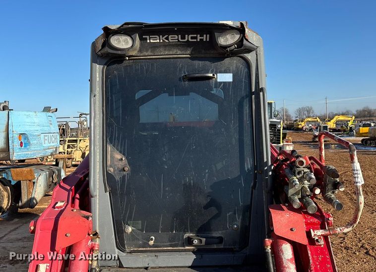 image for item ED2424 Takeuchi TL12V2 tracked skid steer loader