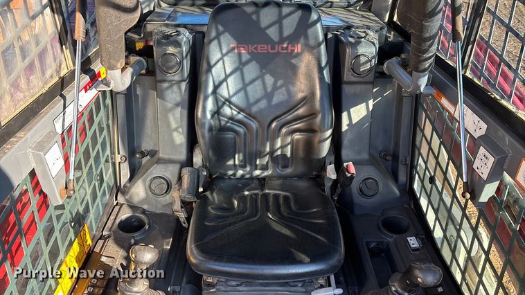 image for item ED2424 Takeuchi TL12V2 tracked skid steer loader