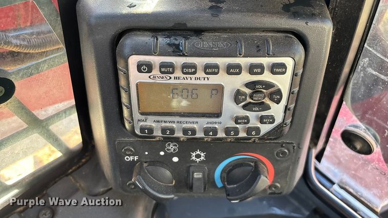 image for item ED2424 Takeuchi TL12V2 tracked skid steer loader