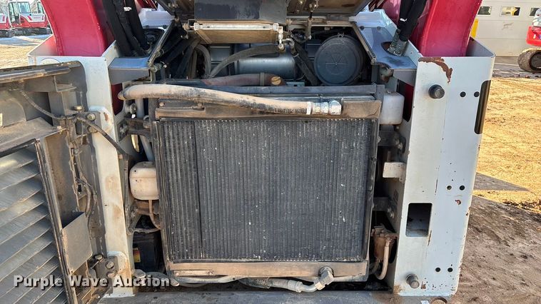 image for item ED2424 Takeuchi TL12V2 tracked skid steer loader