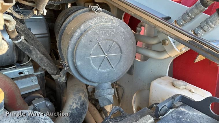 image for item ED2424 Takeuchi TL12V2 tracked skid steer loader